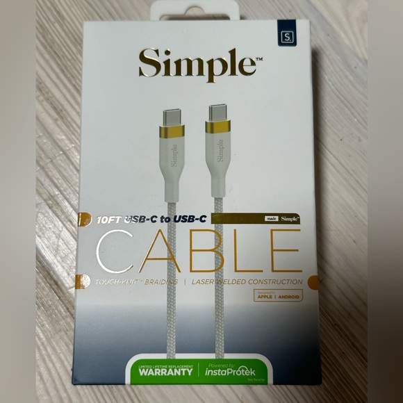 iPad USB C to USB C 10ft Cable and Wall Charger - Picture 6 of 6